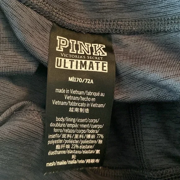 VS pink brand size medium ultimate leggings Excellent condition - Picture 9 of 10